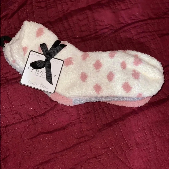 Laundry by Shelli Segal Women's Cozy Crew Socks (3 Pack) - Picture 1 of 5